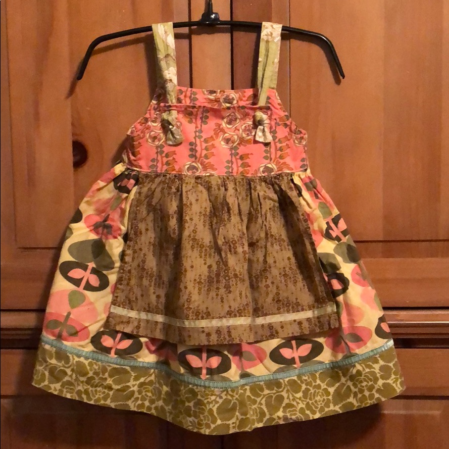 Matildajanelike New Sz4 Apron Dress